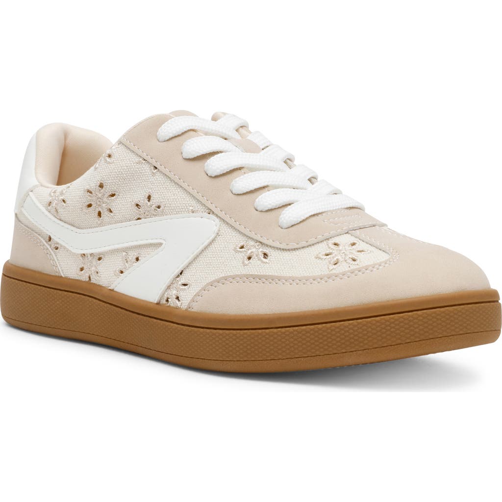Dolce Vita Dv By Voyage Sneaker In Cream