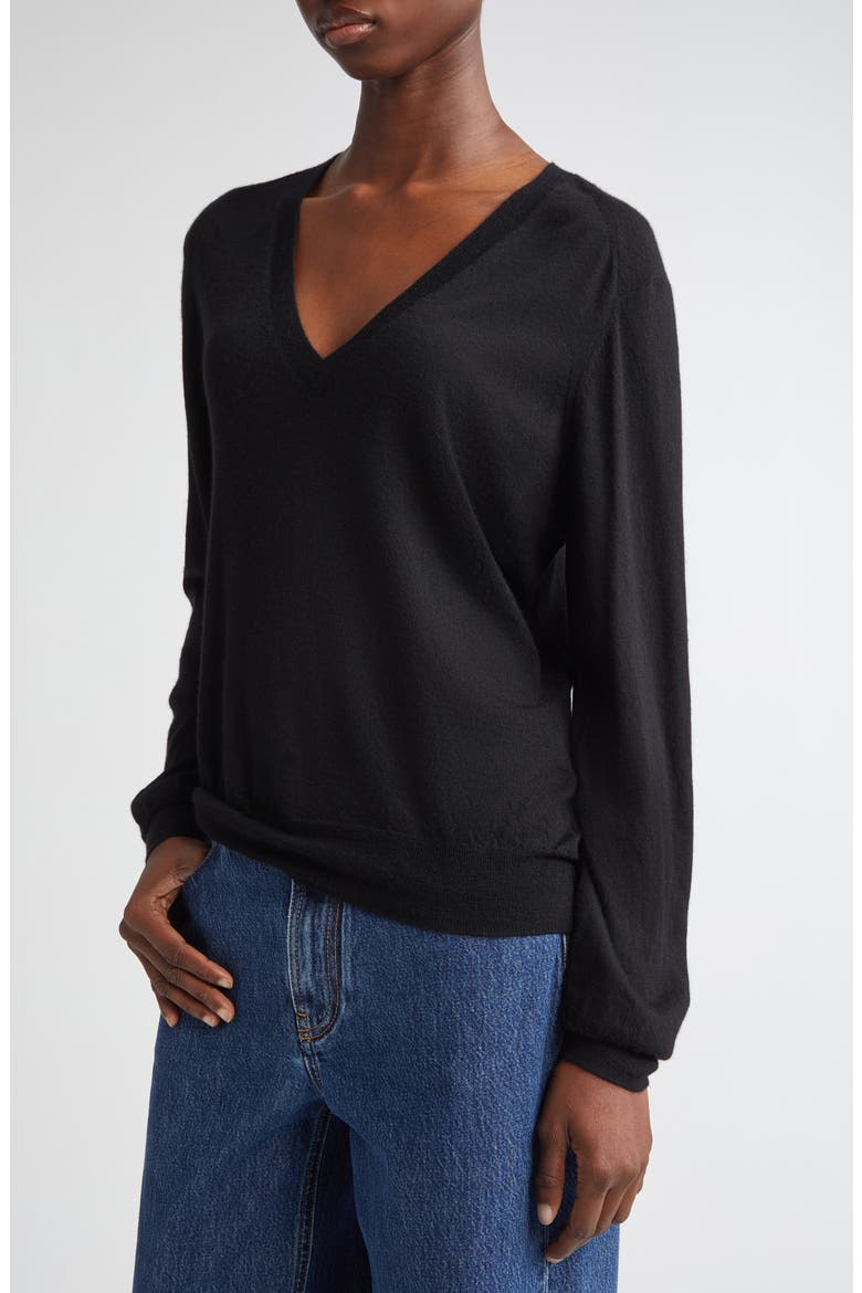 Julio Thin Cashmere V-Neck Sweater, Alternate, color, BLACK
