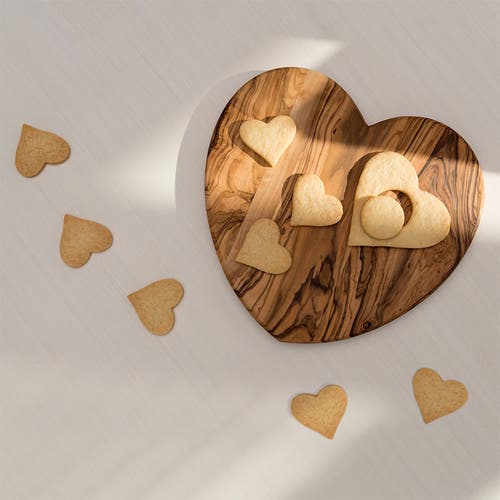 Berard Olivewood Cutting Board, Heart Shape, 8.66 X 8.27 X 0.63" In Brown