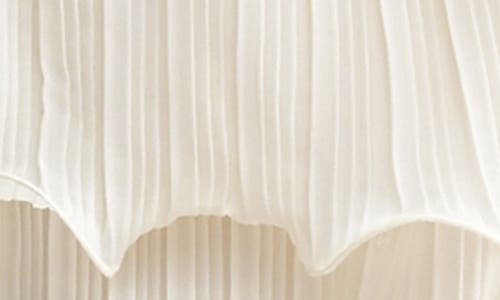 Lush Pleated Ruffle Tiered Crop Top In Cream