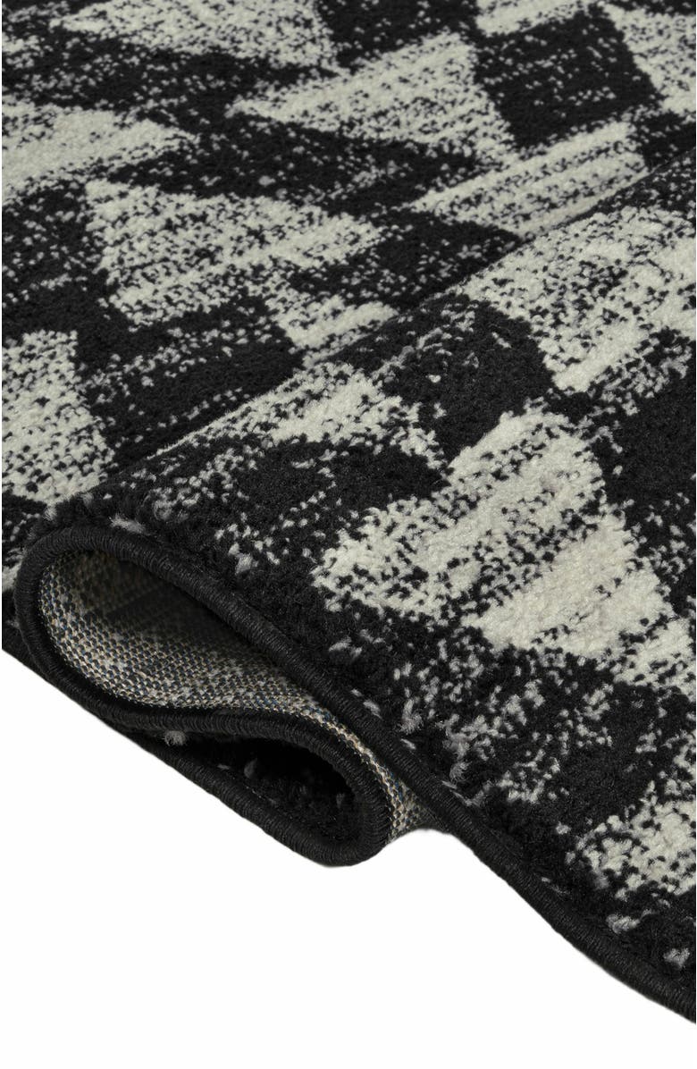 JONATHAN Y Aisha Moroccan Triangle Geometric Area Rug, Alternate, color, Black/Cream