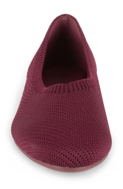 Tahari Martinique Flat In Burgundy