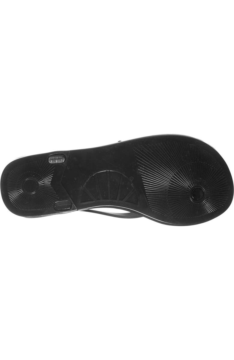 BCBGeneration 'Daisies' Thong Sandal, Alternate, color,