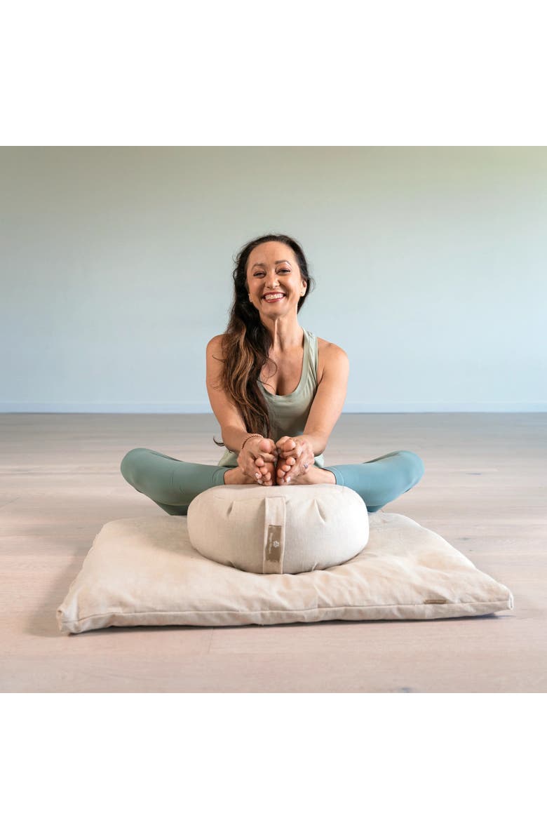 Hugger Mugger Kino MacGregor Zafu Cushion Natural Linen, Alternate, color, Natural