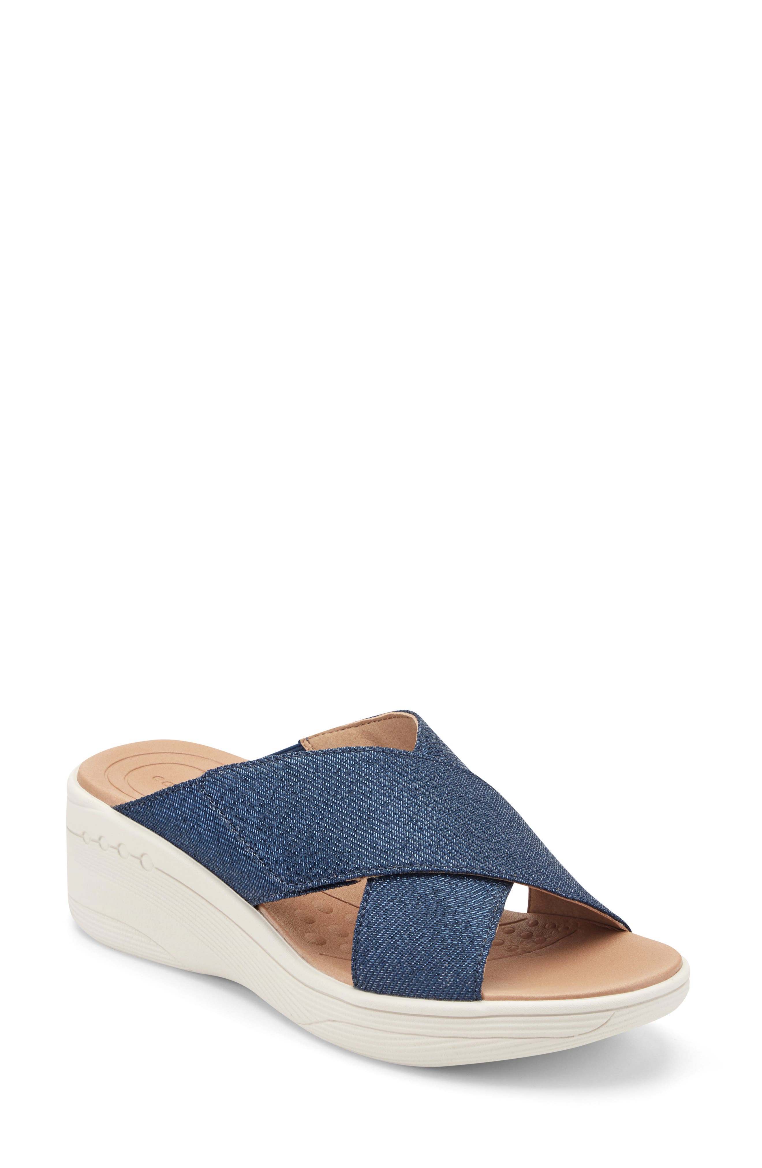Easy Spirit Bindie Slide Sandal