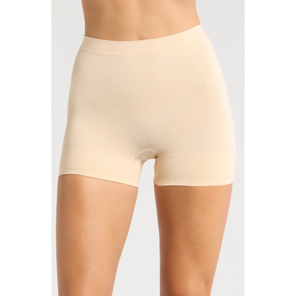 MAGIC Bodyfashion Comfort Short Seamless Shaping Shorts in Latte