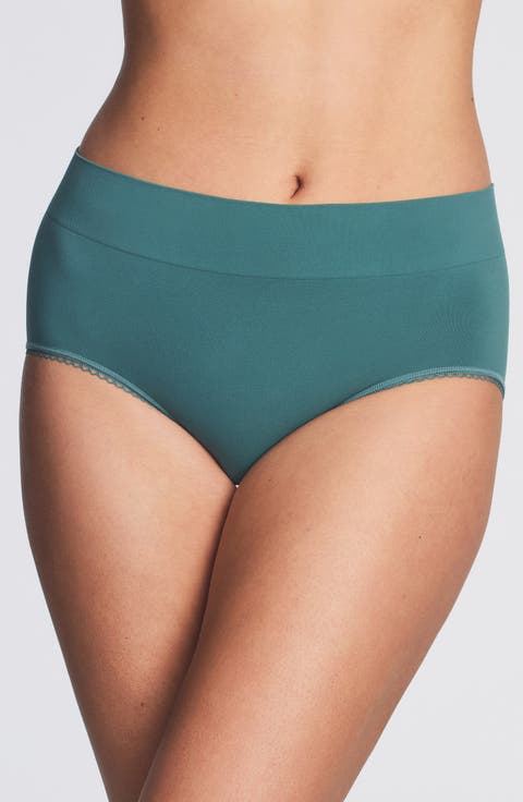 Feeling Flexible Briefs