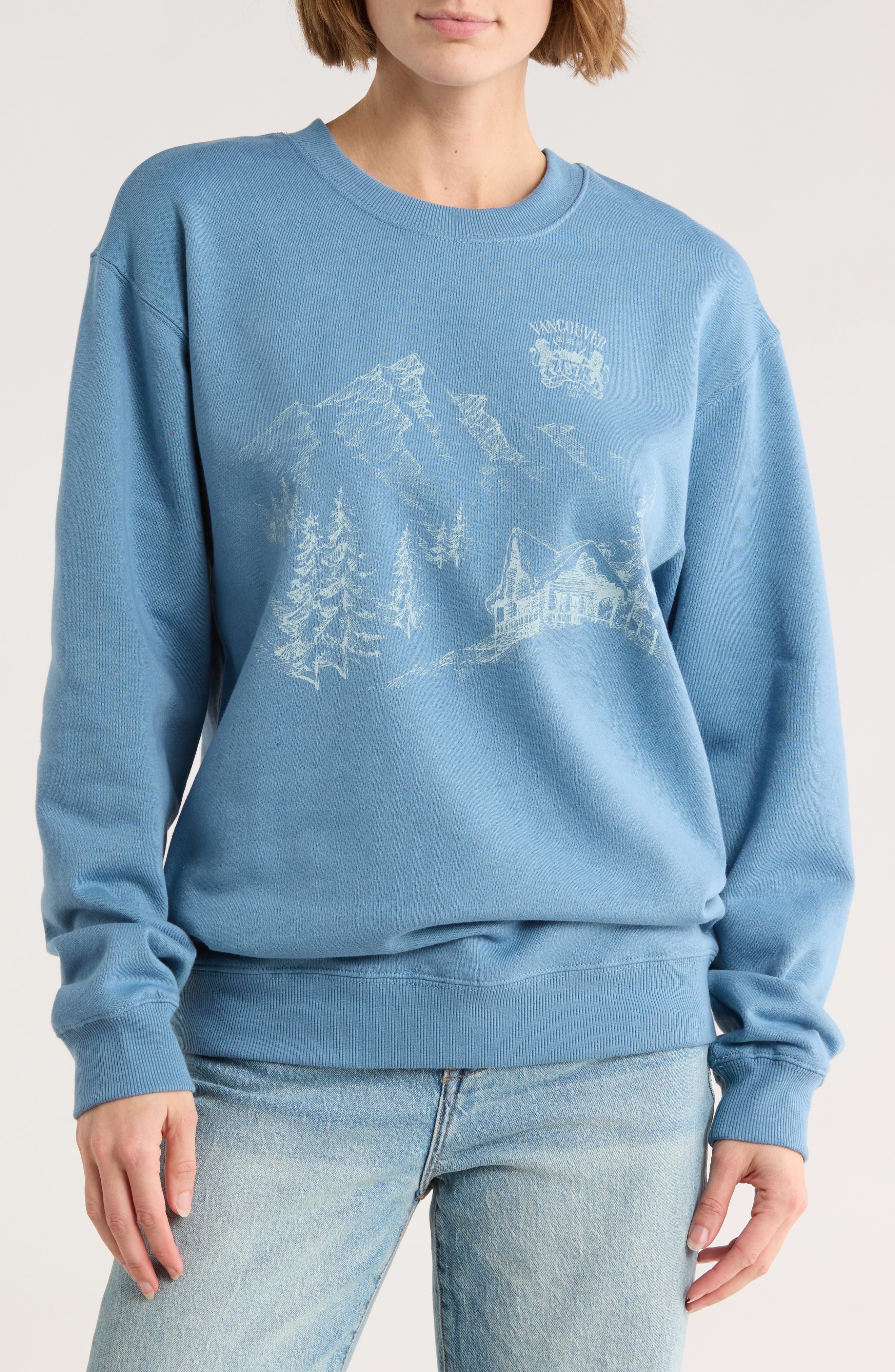Hi Res Vancouver Mountain Scene Graphic Sweatshirt