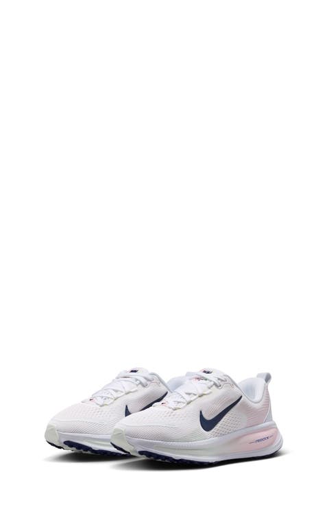 Kids' Vomero 18 Running Shoe (Little Kid & Big Kid)