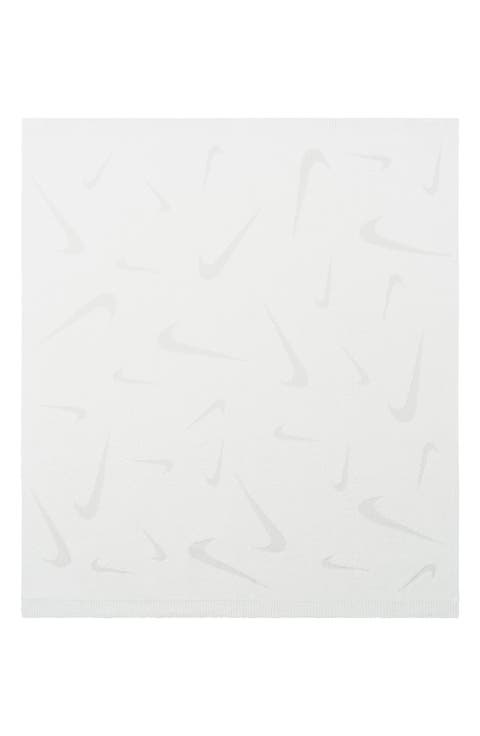 Swoosh Bouclé Throw Blanket