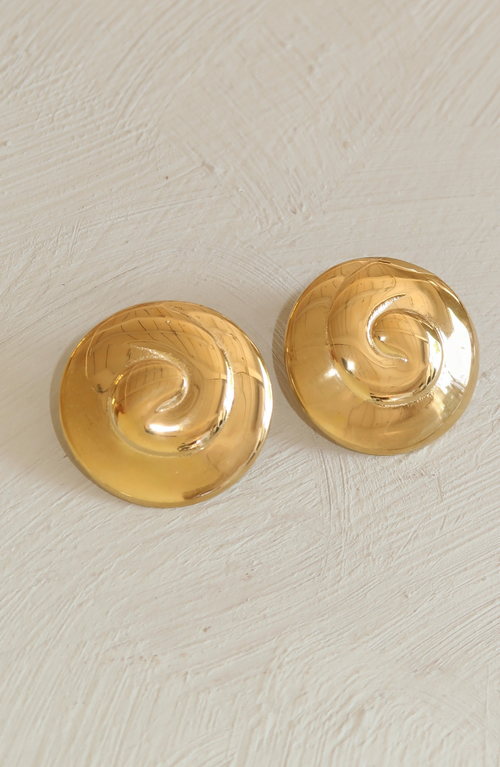 Joiana Jewelry Bold Billow Earrings In Gold
