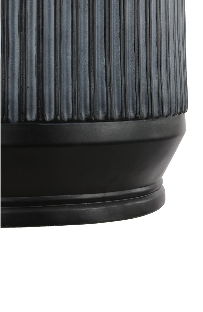 JONATHAN Y Kline 17.5" Mid-Century Modern Brutalist Indoor/Outdoor Accent Table, Alternate, color, Washed Black