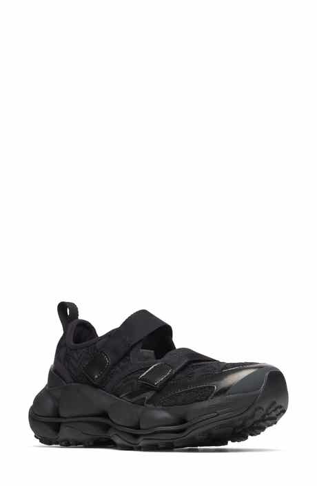Speedarc Hiking Sneaker