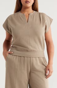 Wit & Wisdom Extended Shoulder Notch Neck Top