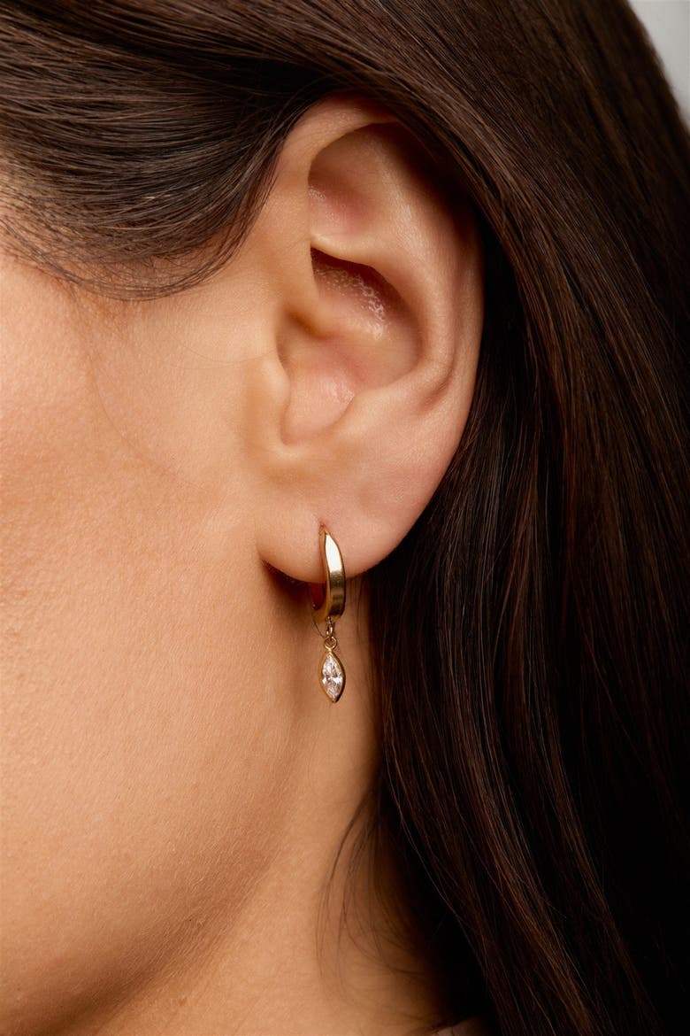 Ezra Marquise Hoops, Alternate, color, Gold