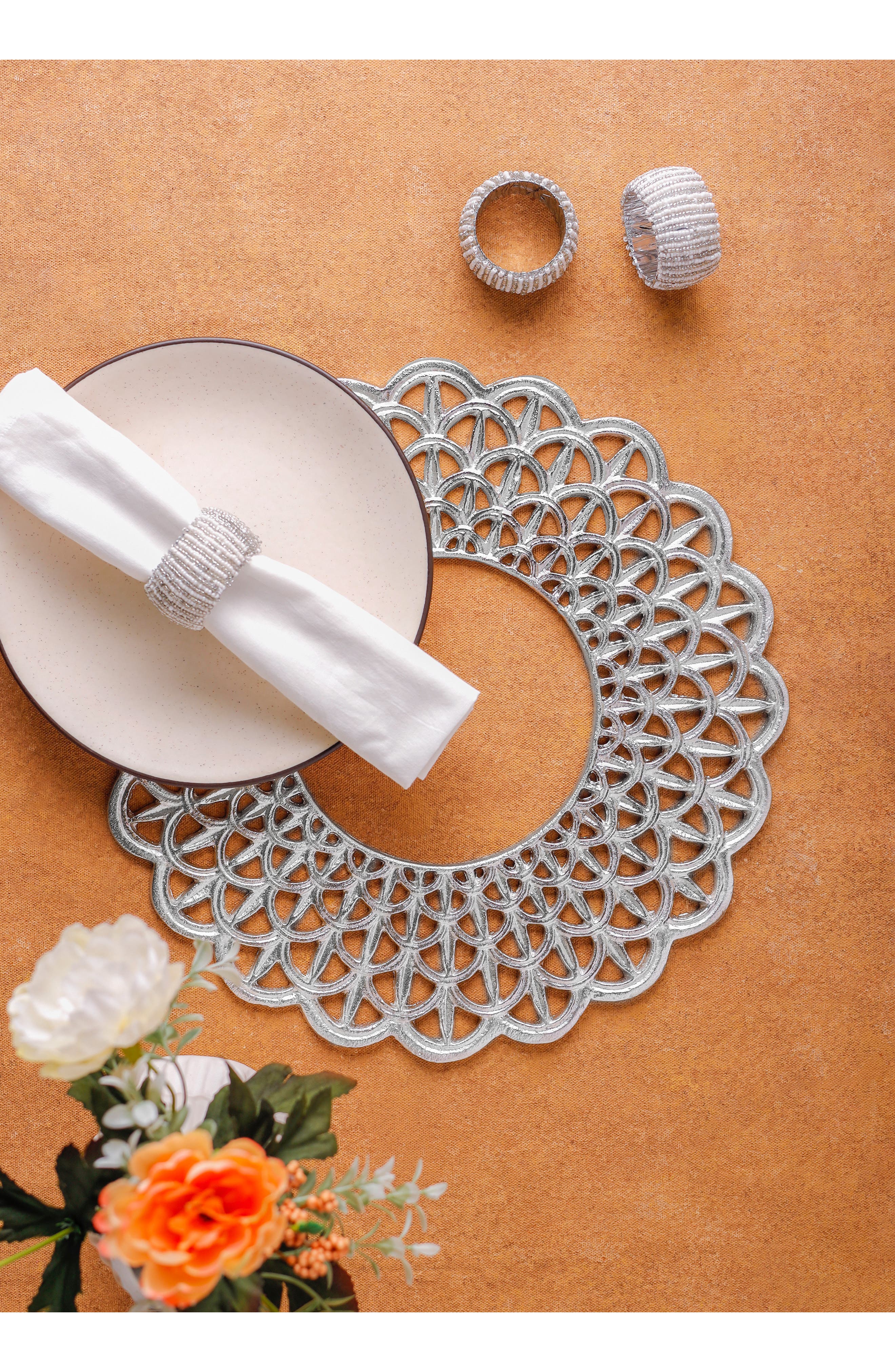 Tiramisu Scalloped Lattice Aluminum Charger | Nordstromrack