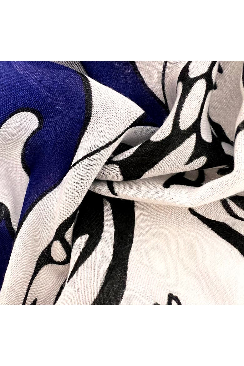 The Smiling Lion Scarf, Alternate, color, Navy and White