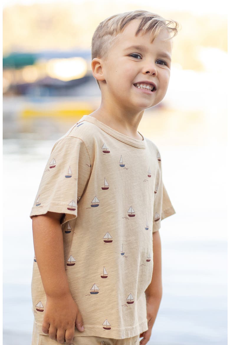 Sailboats Cotton T-Shirt & Shorts Set, Alternate, color, BUTTERSCOTCH