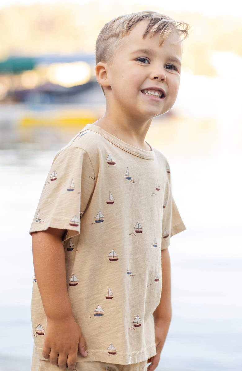 Rylee + Cru Sailboats Cotton T-Shirt & Shorts Set, Alternate, color, Butterscotch
