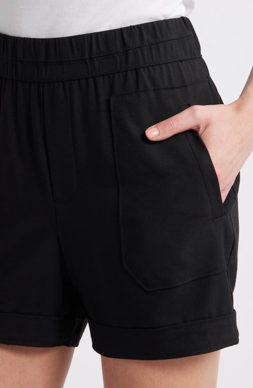 Wit & Wisdom Skyrise Patch Pocket Shorts In Black