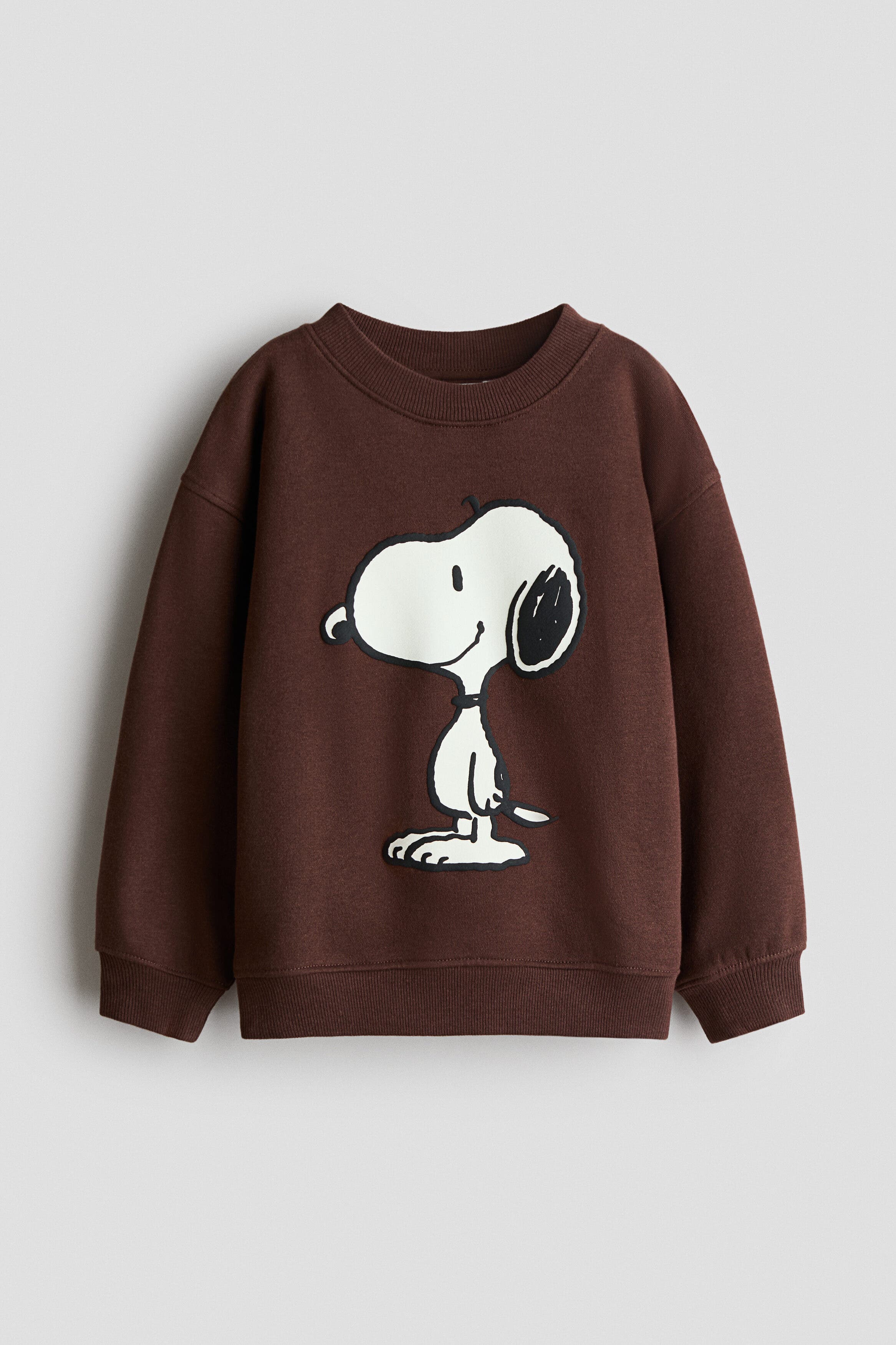 Dark brown/Snoopy