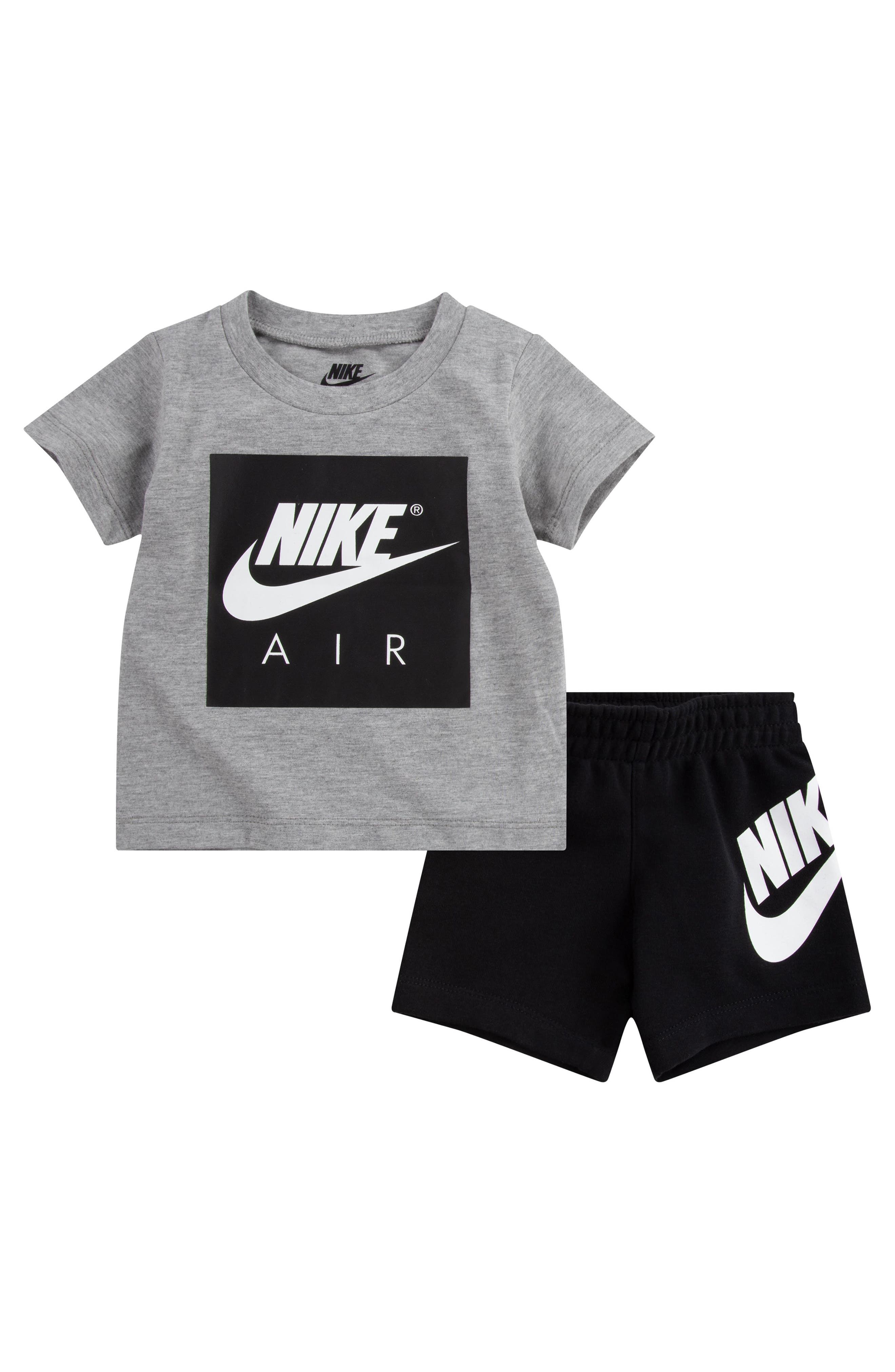 Nike Air Logo Graphic T-Shirt & Shorts Set