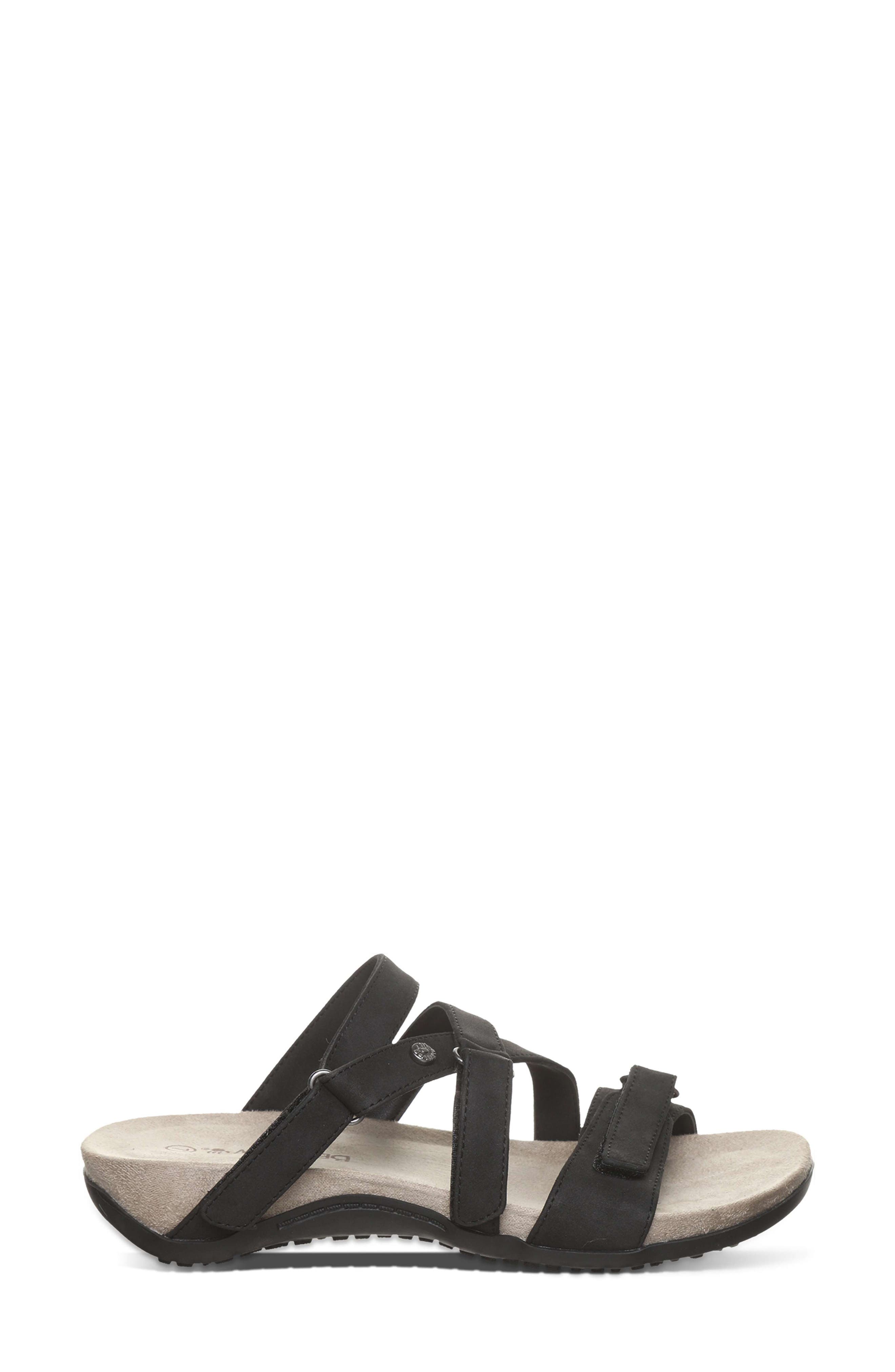 BEARPAW Acacia Faux Leather Slide Sandal, Alternate, color, Black