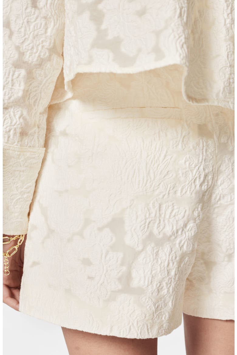 Matelassé Shorts, Alternate, color, WHITE LIGHT