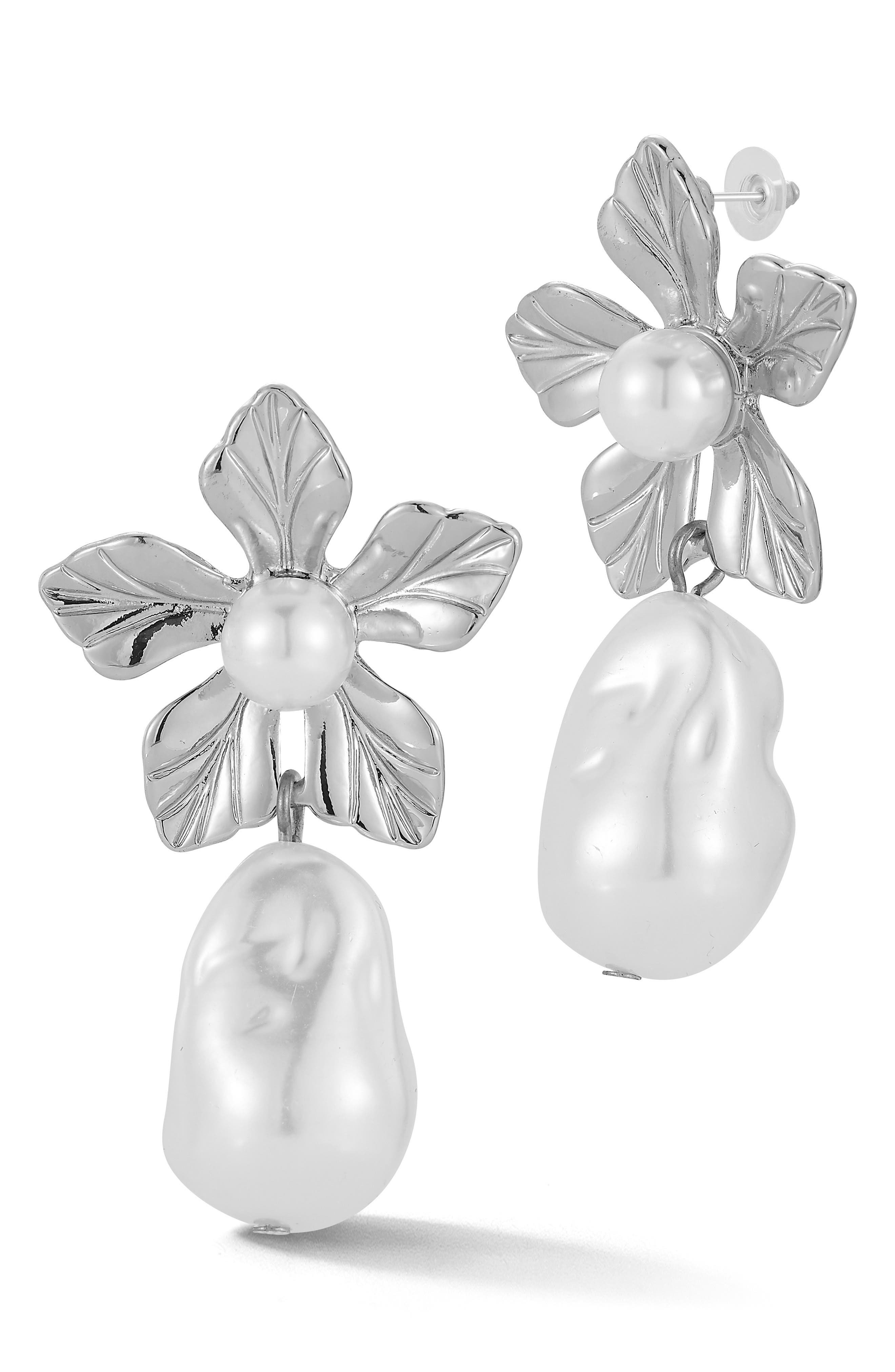 SPHERA MILANO Faux Pearl Flower Drop Earrings