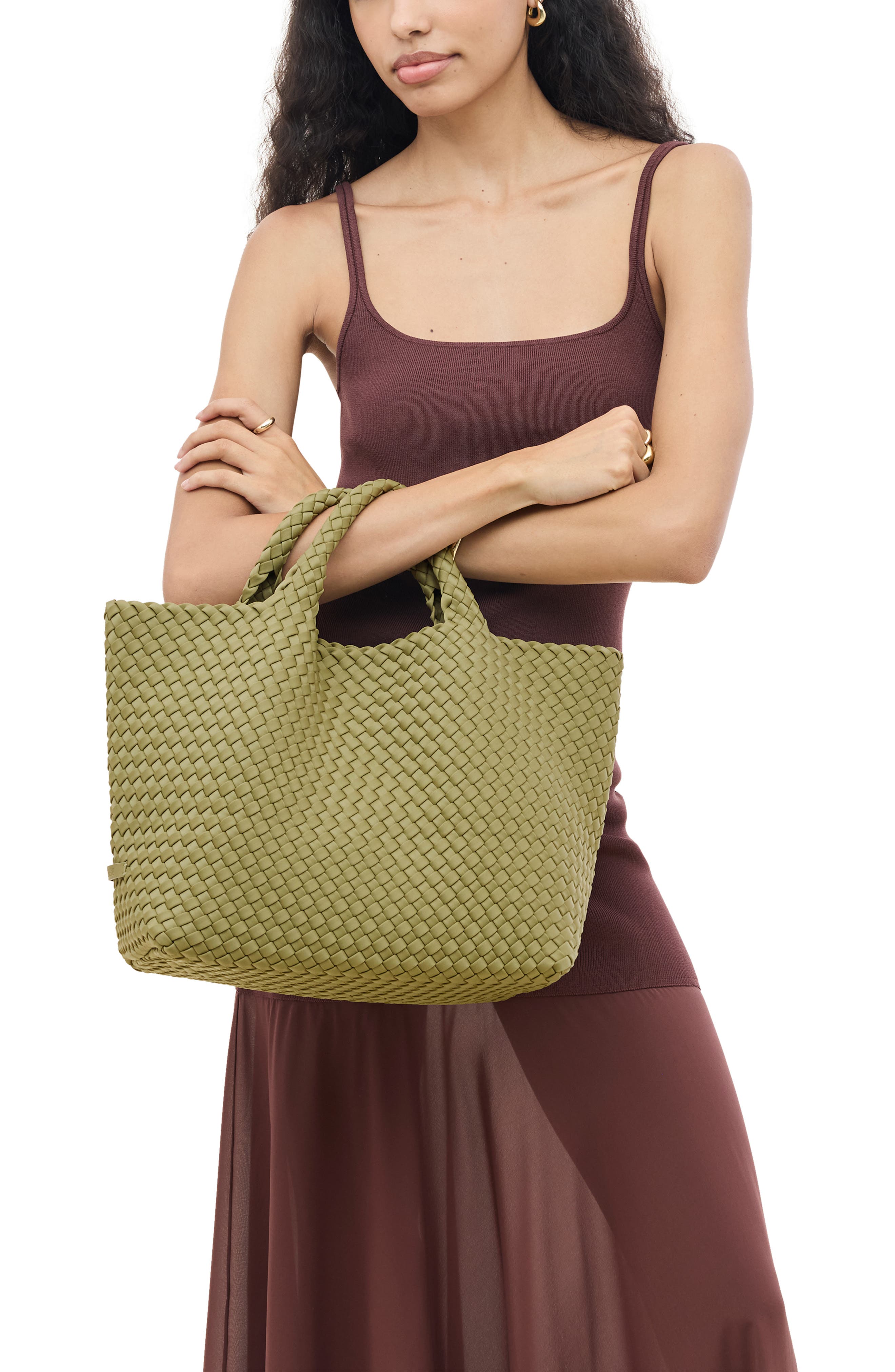 St. Barths Medium Tote (Nordstrom Exclusive), Alternate, color, BOTTLE GREEN
