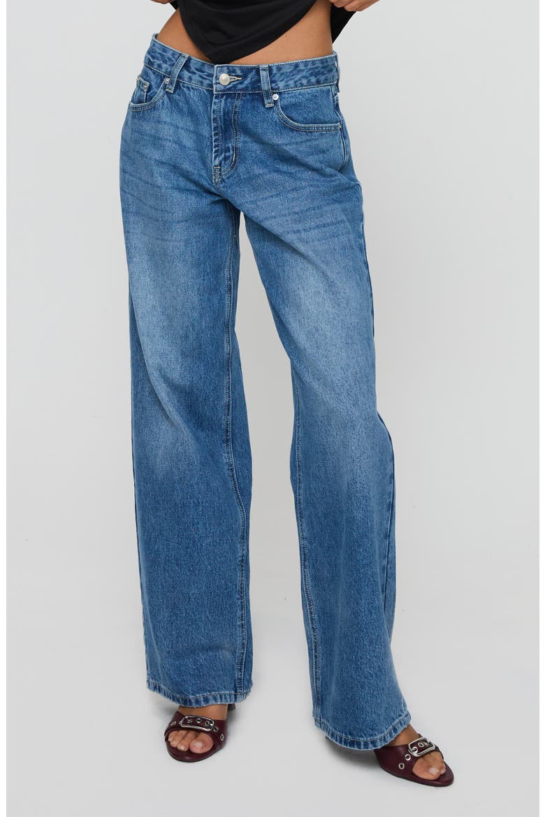 Serenitia Relaxed Straight Leg Jeans, Main, color, MID BLUE WASH