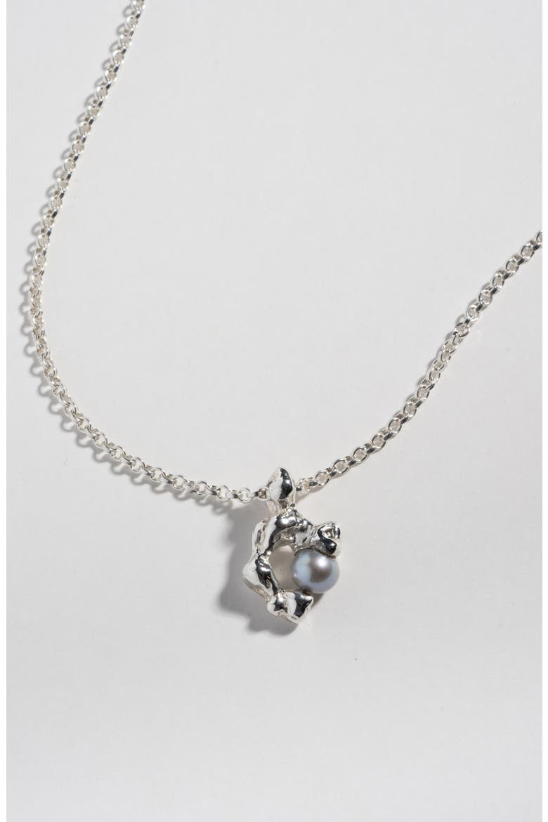 Fellini Cultured Pearl Pendant Necklace, Alternate, color, SILVER