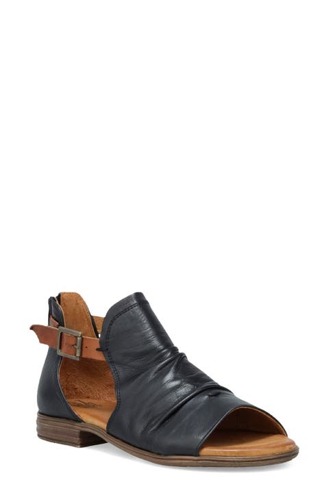 Dipper Sandal (Women)