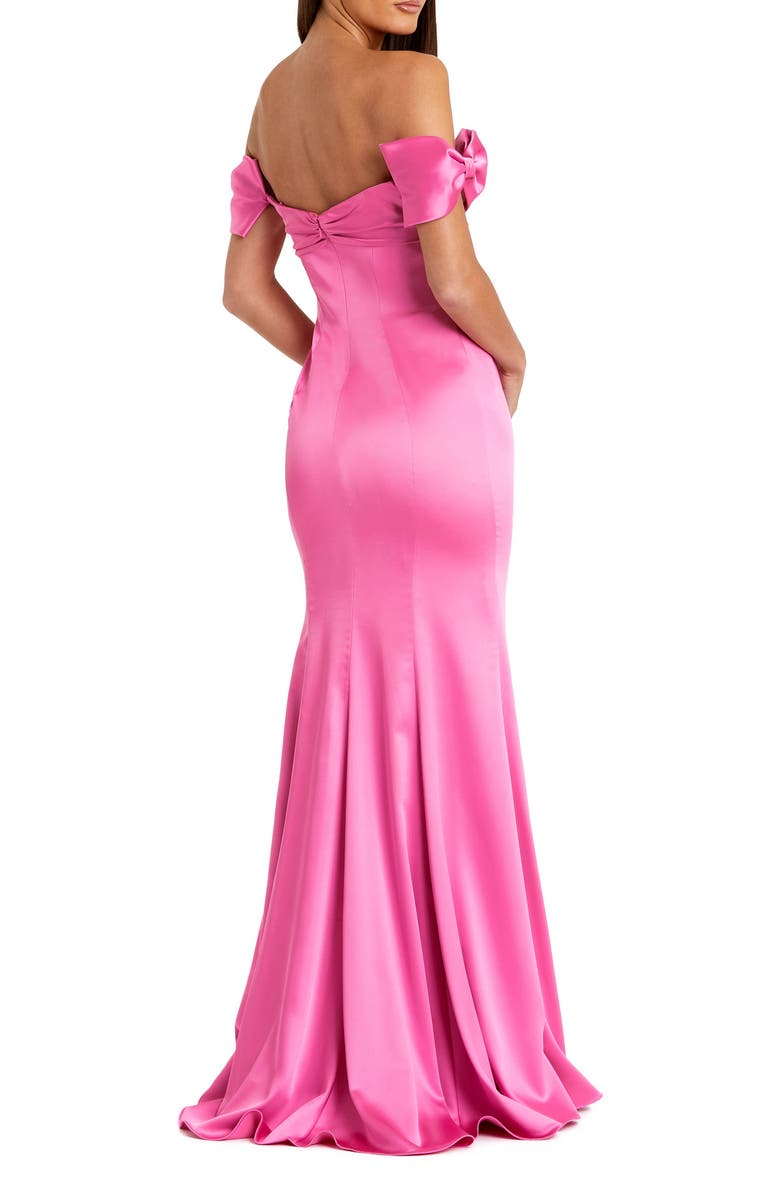 Mac Duggal Off The Shoulder Statement Bow Satin Mermaid Gown, Alternate, color, Pink