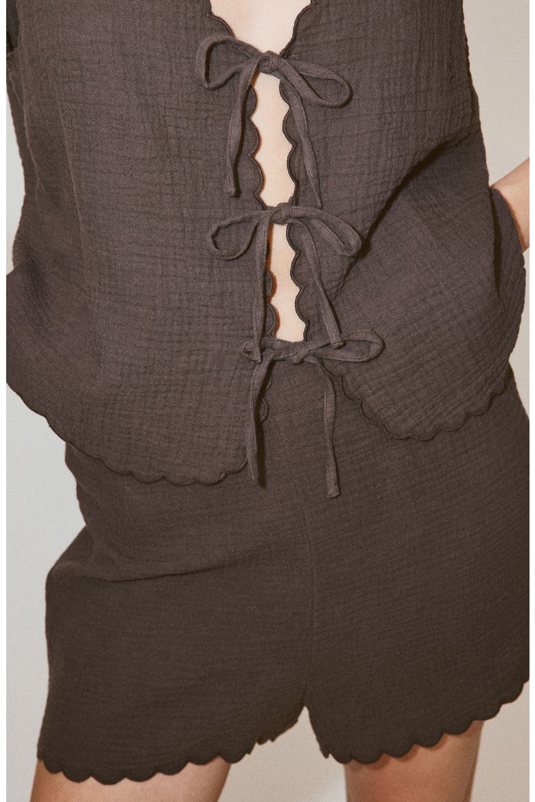 Scalloped Double Gauze Tie Front Top, Alternate, color, CHOCOLATE