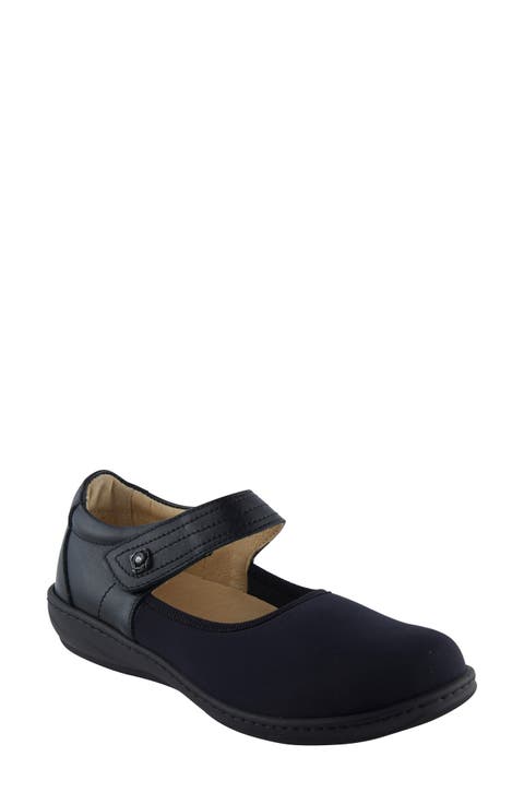 Everly Mary Jane Flat (Women)