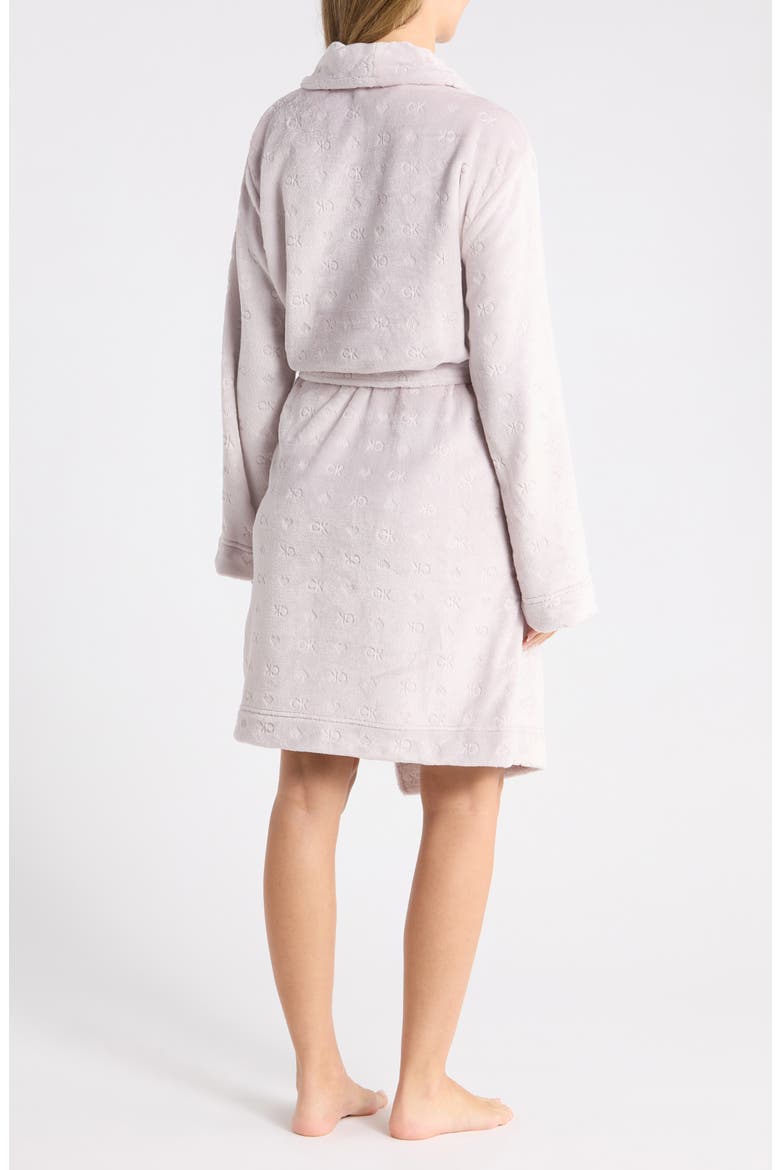 Fluffy Debossed Robe, Alternate, color, CITYSCAPE