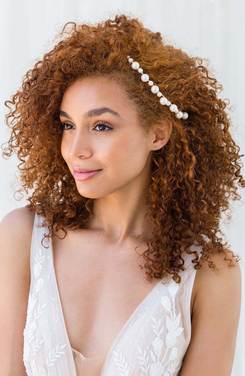 Brides & Hairpins Gabriela Halo Hair Comb, Alternate, color, Silver