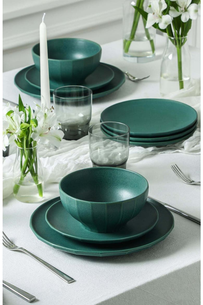 Rio Stoneware 16-Piece Dinnerware Set with Glasses, Alternate, color, Green