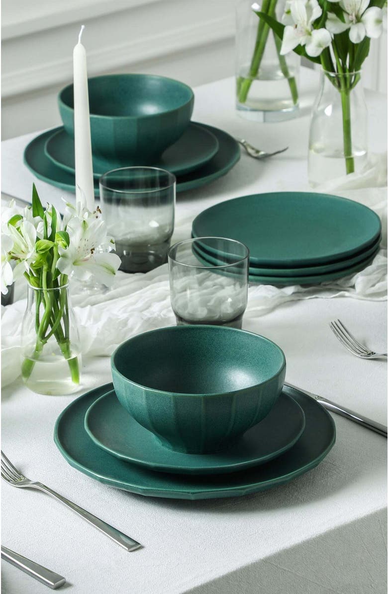 Stone Lain Rio Stoneware 16-Piece Dinnerware Set with Glasses, Alternate, color, Green