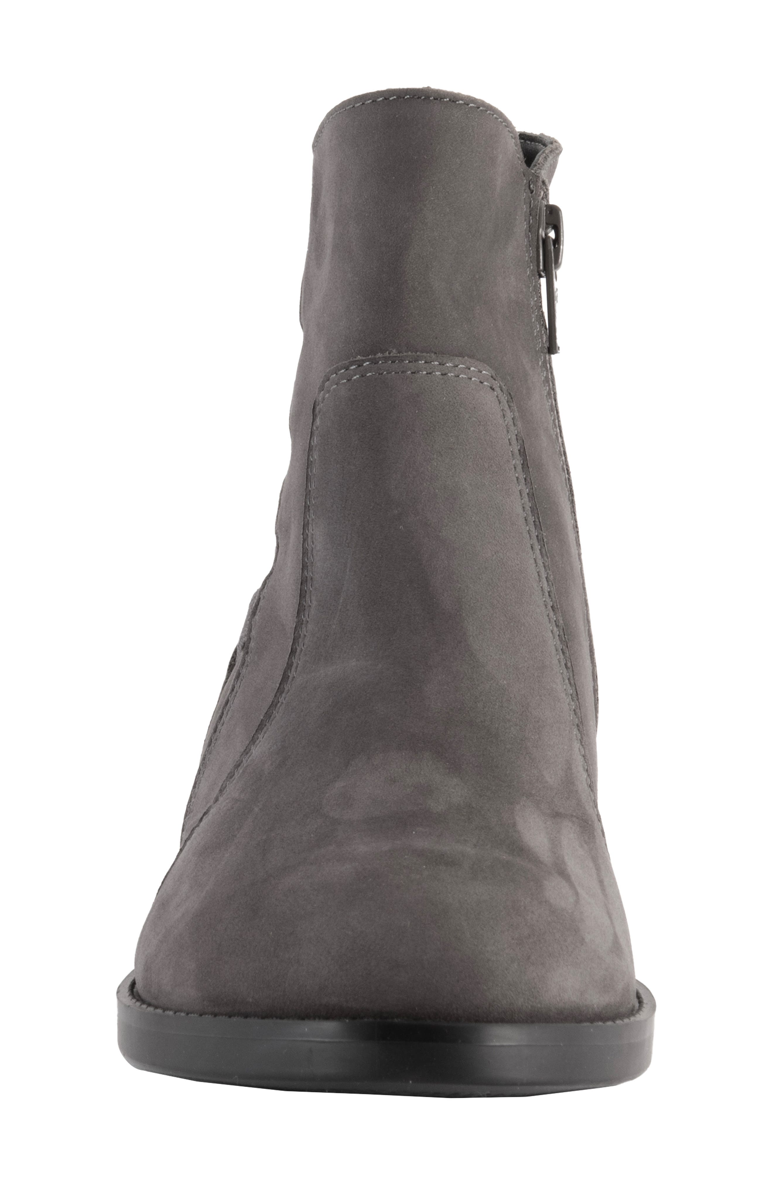 Amore Boote, Alternate, color, GREY
