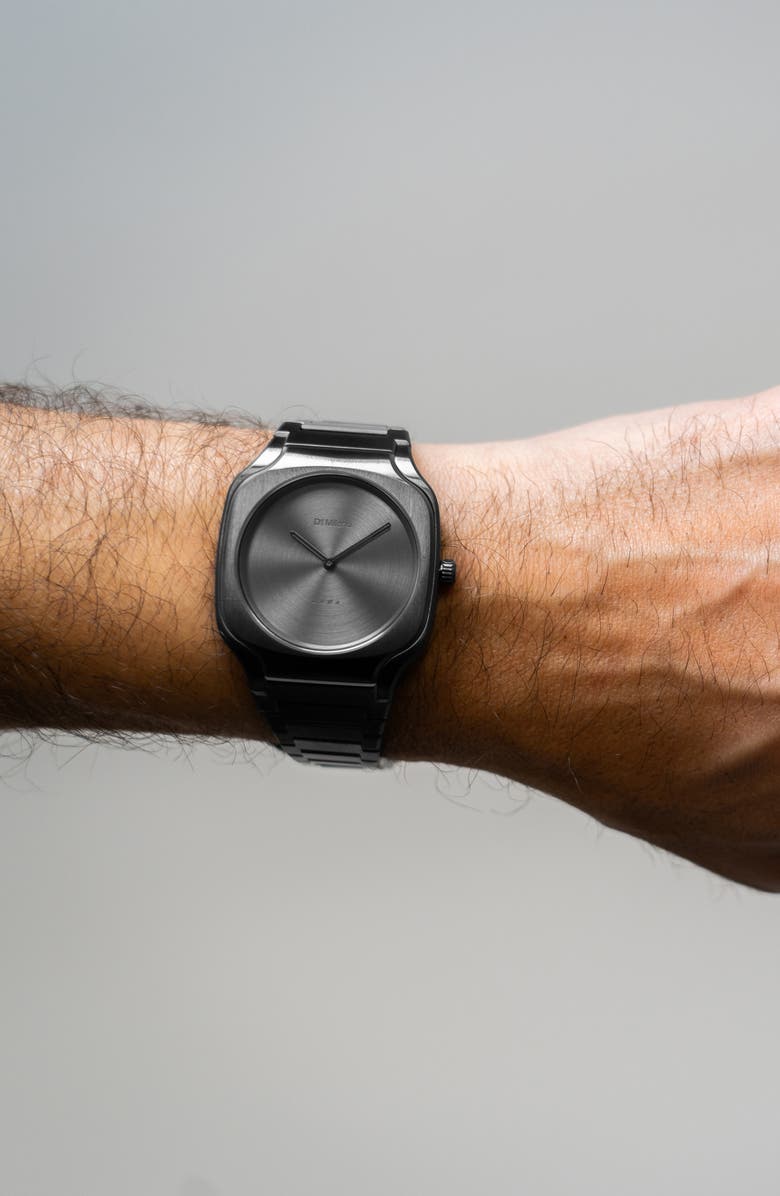 D1 Milano Gun Frame Square Bracelet Watch, 37mm, Alternate, color, 