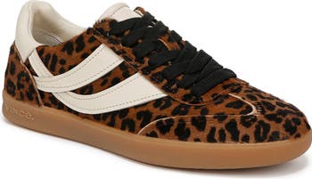 Oasis Sneaker