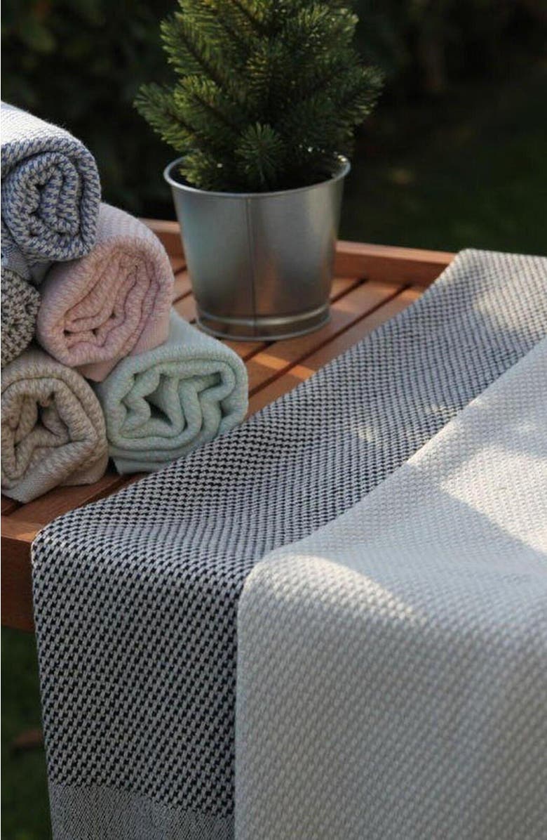 Olive & Linen Whisper Weight Turkish Hand / Kitchen Towel Bundle, Alternate, color, 