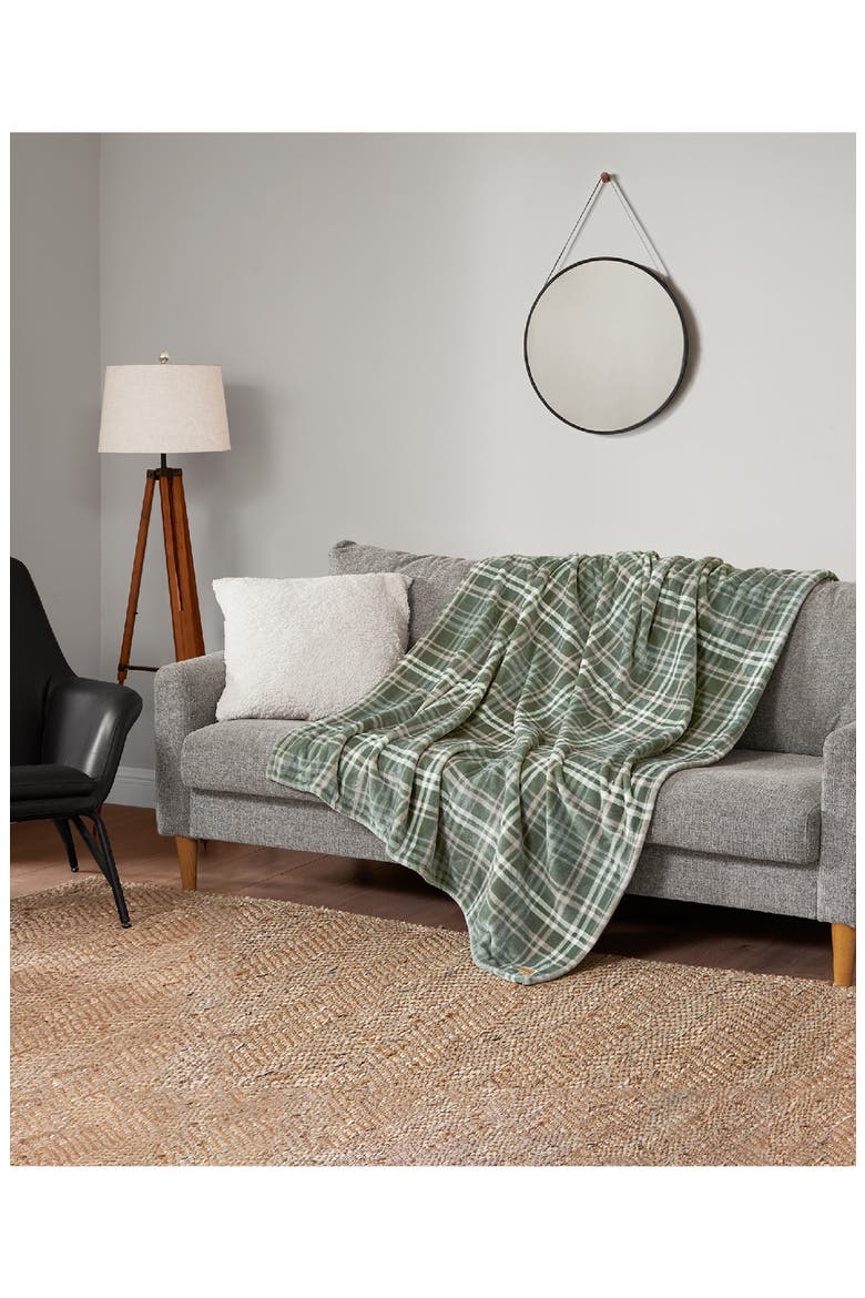 Cozy Plush Throw Blanket, Alternate, color, GREEN CHECK