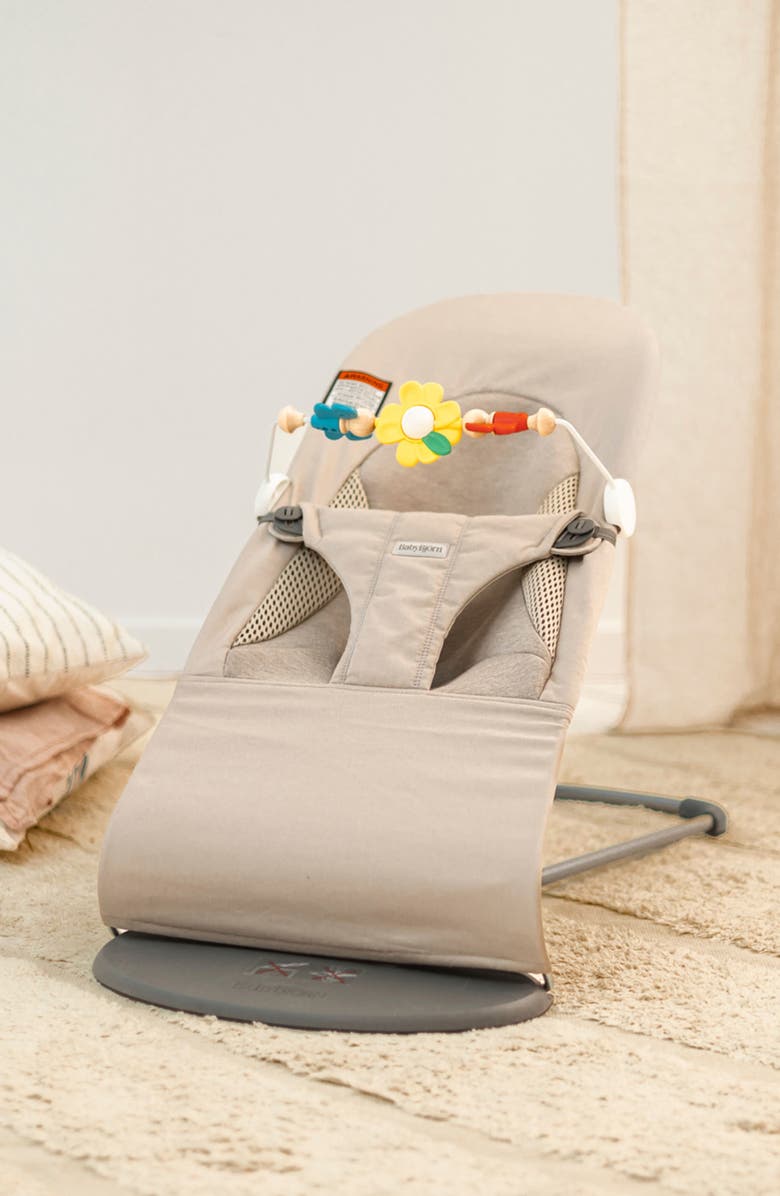 BabyBjörn Bouncer Balance Soft with Free Flying Friends Toy & Travel Bag, Alternate, color,