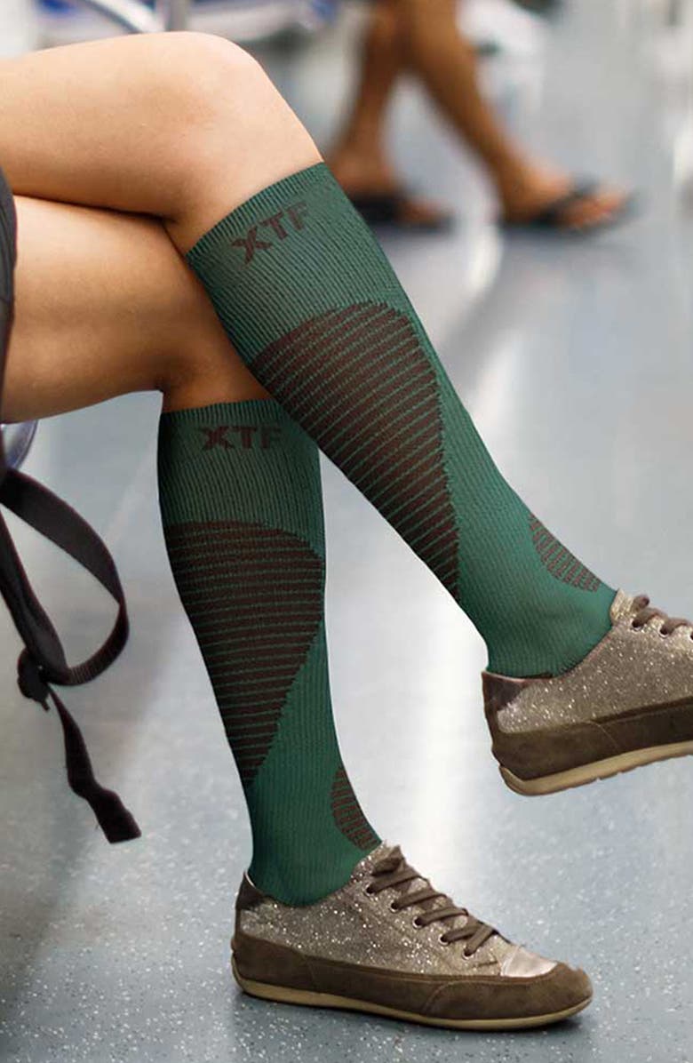 EXTREME FIT Assorted 6-Pack Targeted Compression Socks, Alternate, color, Black Assorted