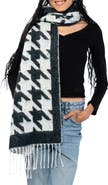 MARCUS ADLER Houndstooth Fringe Scarf