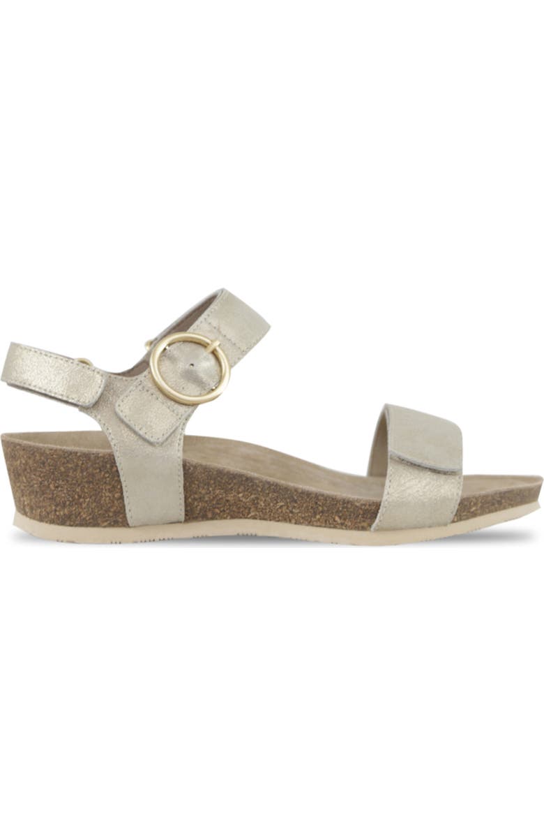 Munro Sintra Wedge Sandal, Alternate, color, Gold/ Tan