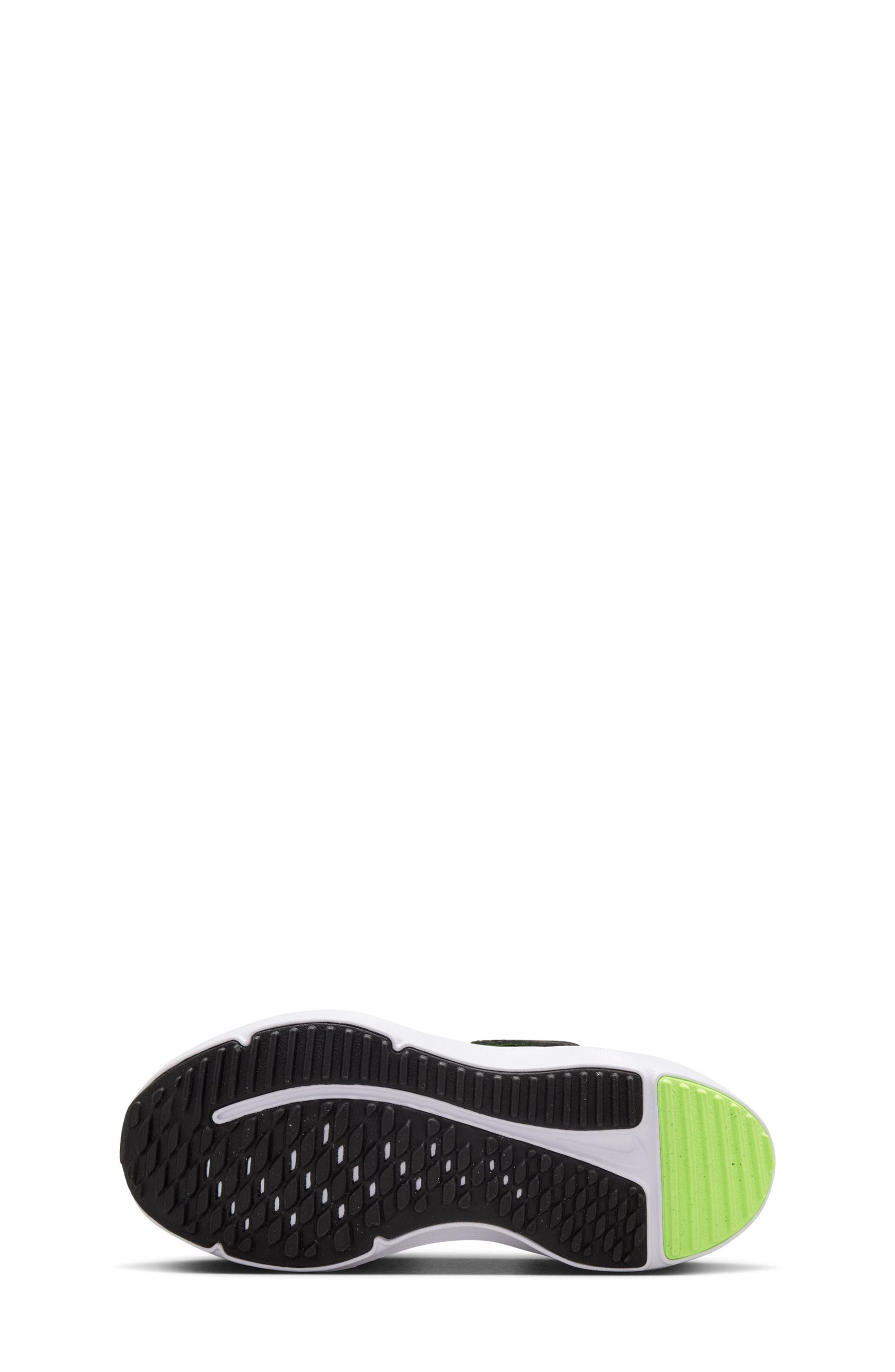 Nike Cosmic Runner Running Shoe, Alternate, color, 005 Black/Wlfgry